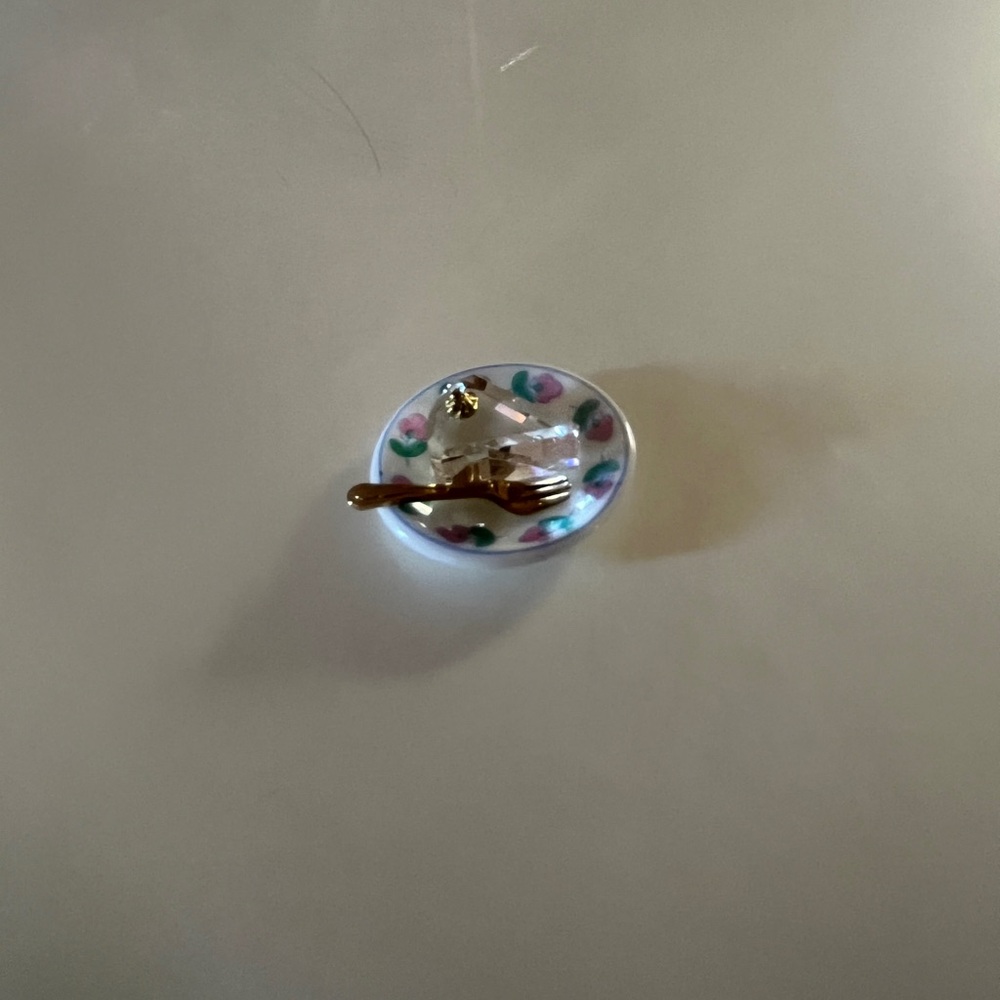 Swarovski Miniature Cake Slice with Ceramic Plate with Fork